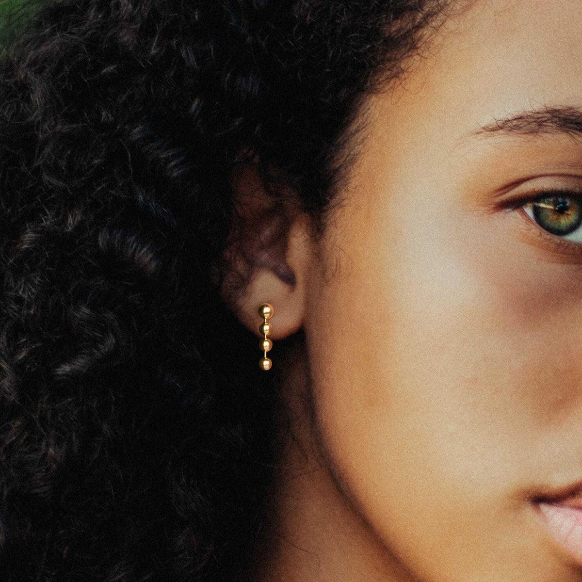 Venust | Stud Earrings