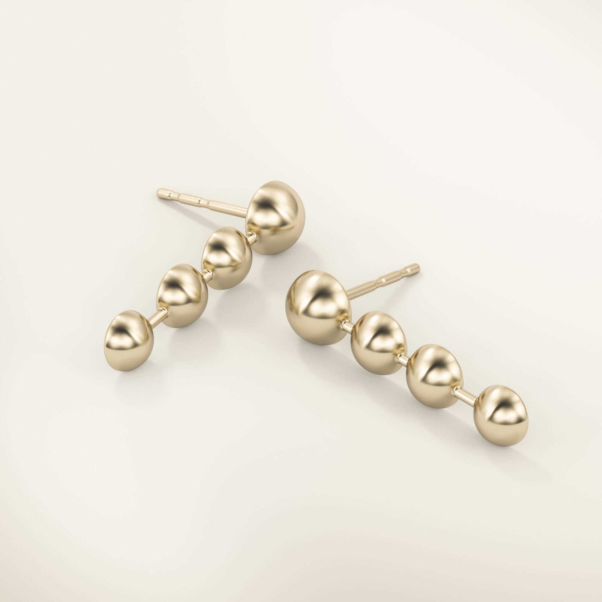 Venust | Stud Earrings