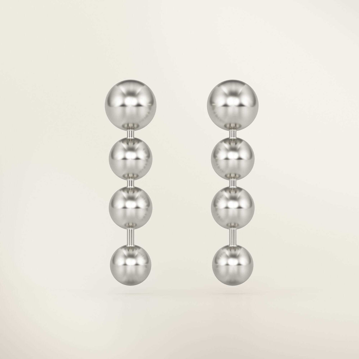 Venust | Stud Earrings