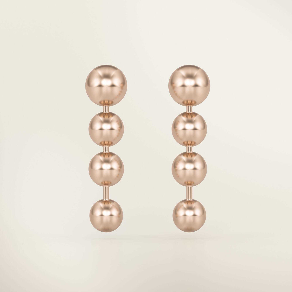 Venust | Stud Earrings